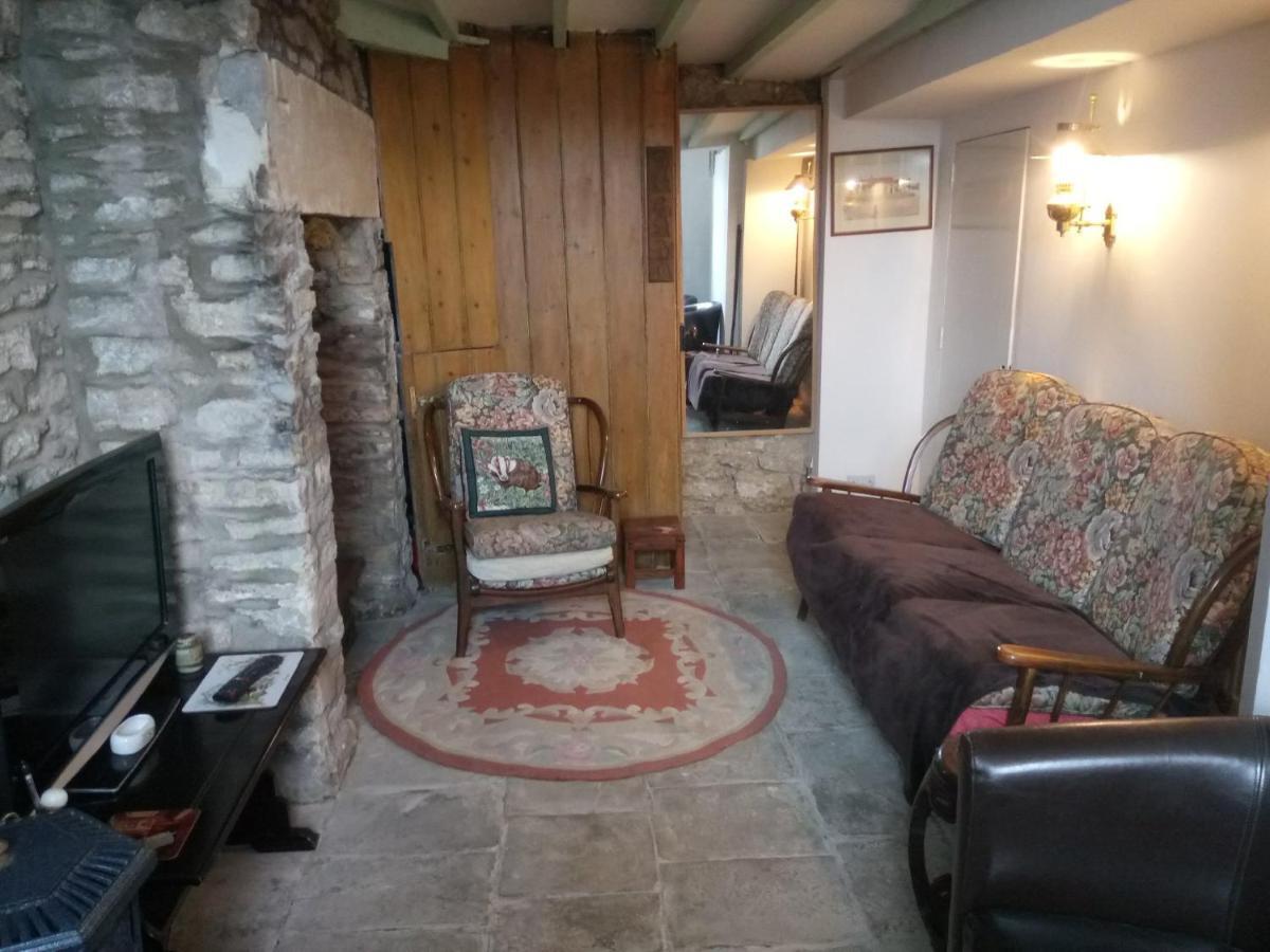 The Old Swan Walkers Cottage Bath Exterior foto