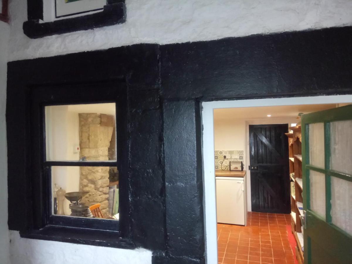 The Old Swan Walkers Cottage Bath Exterior foto